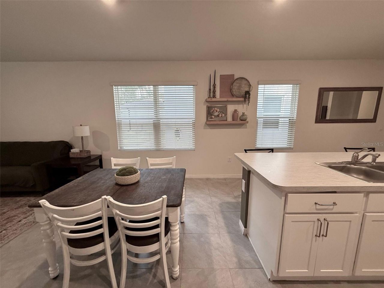 372 Pelham Park Drive , Deland, FL 32720 Photo