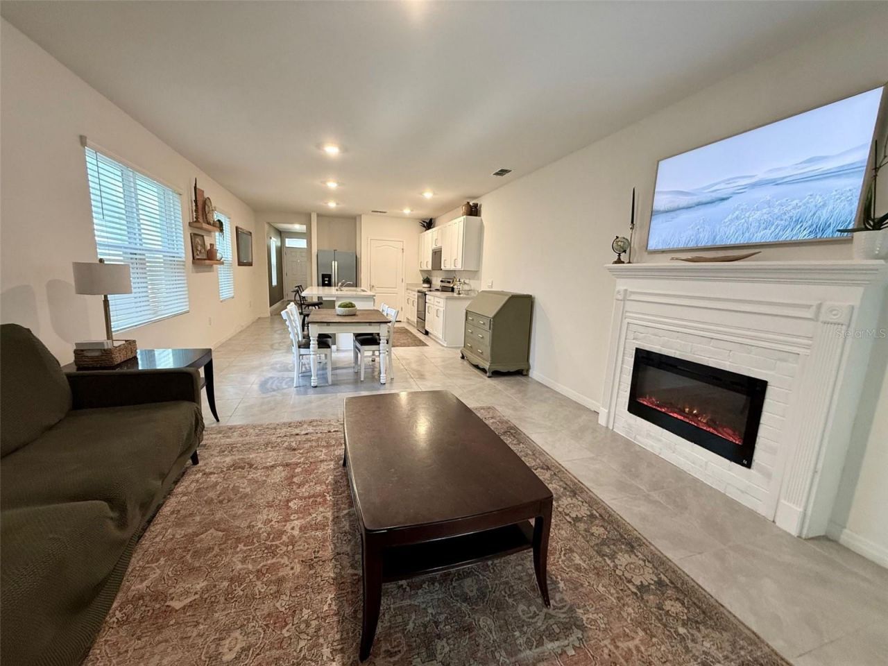 372 Pelham Park Drive , Deland, FL 32720 Photo