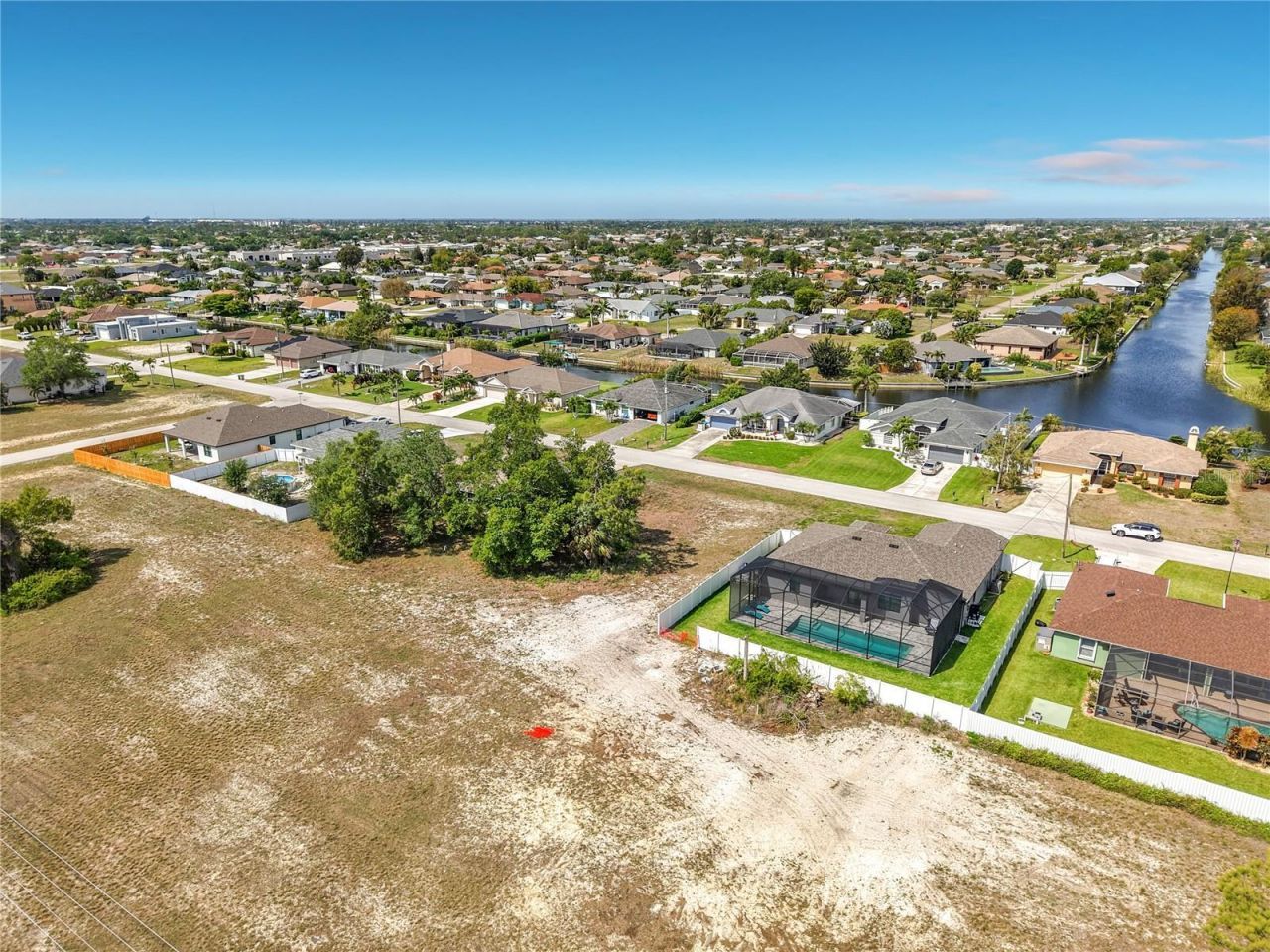 1305 SW 8th Place , Cape Coral, FL 33991 Photo