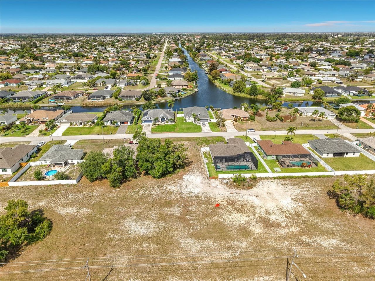 1305 SW 8th Place , Cape Coral, FL 33991 Photo