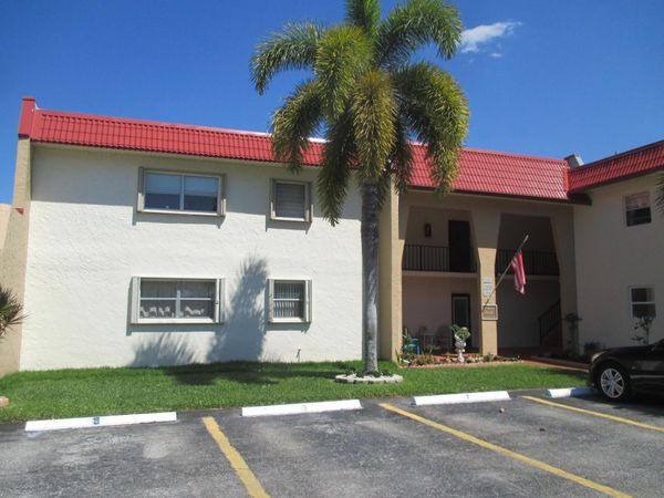 106 Lake Dora Drive, West Palm Beach, FL 33411