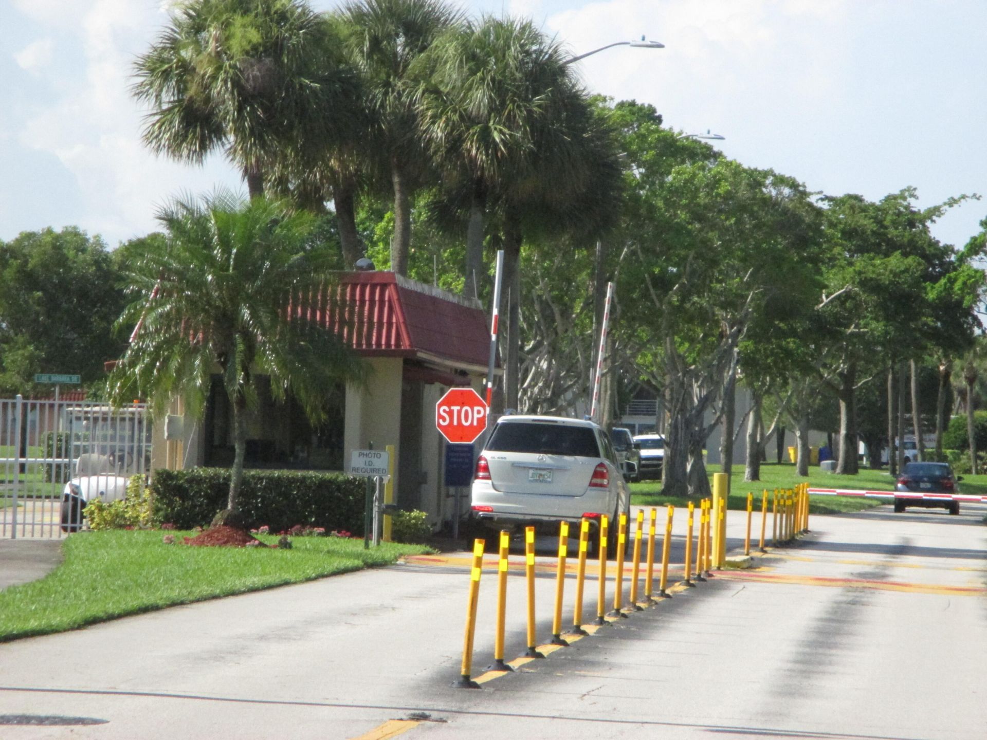 106 Lake Dora Drive, West Palm Beach, FL 33411 Photo
