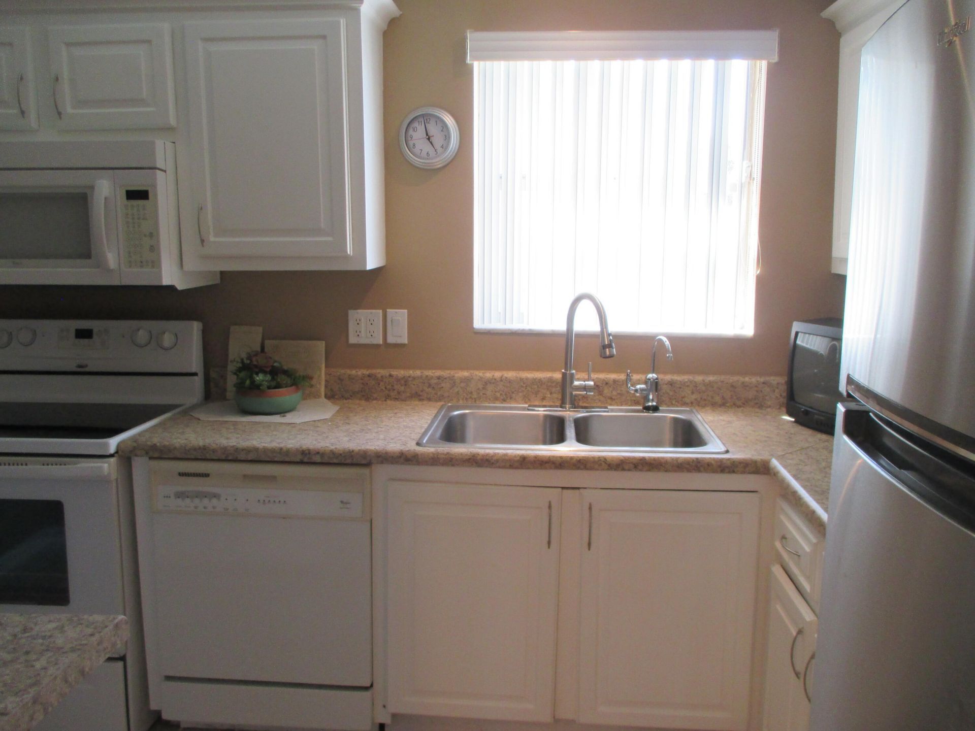 106 Lake Dora Drive, West Palm Beach, FL 33411 Photo