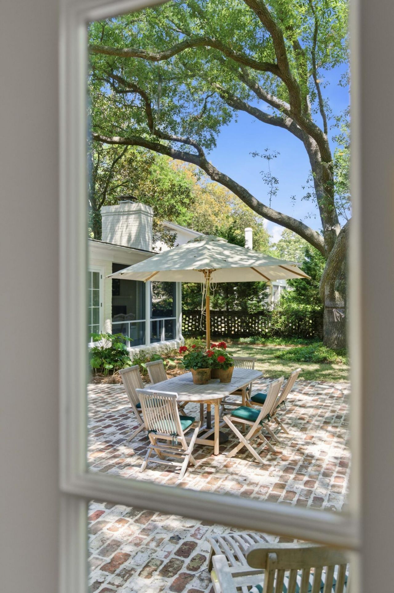 260 Confederate Circle Photo 41