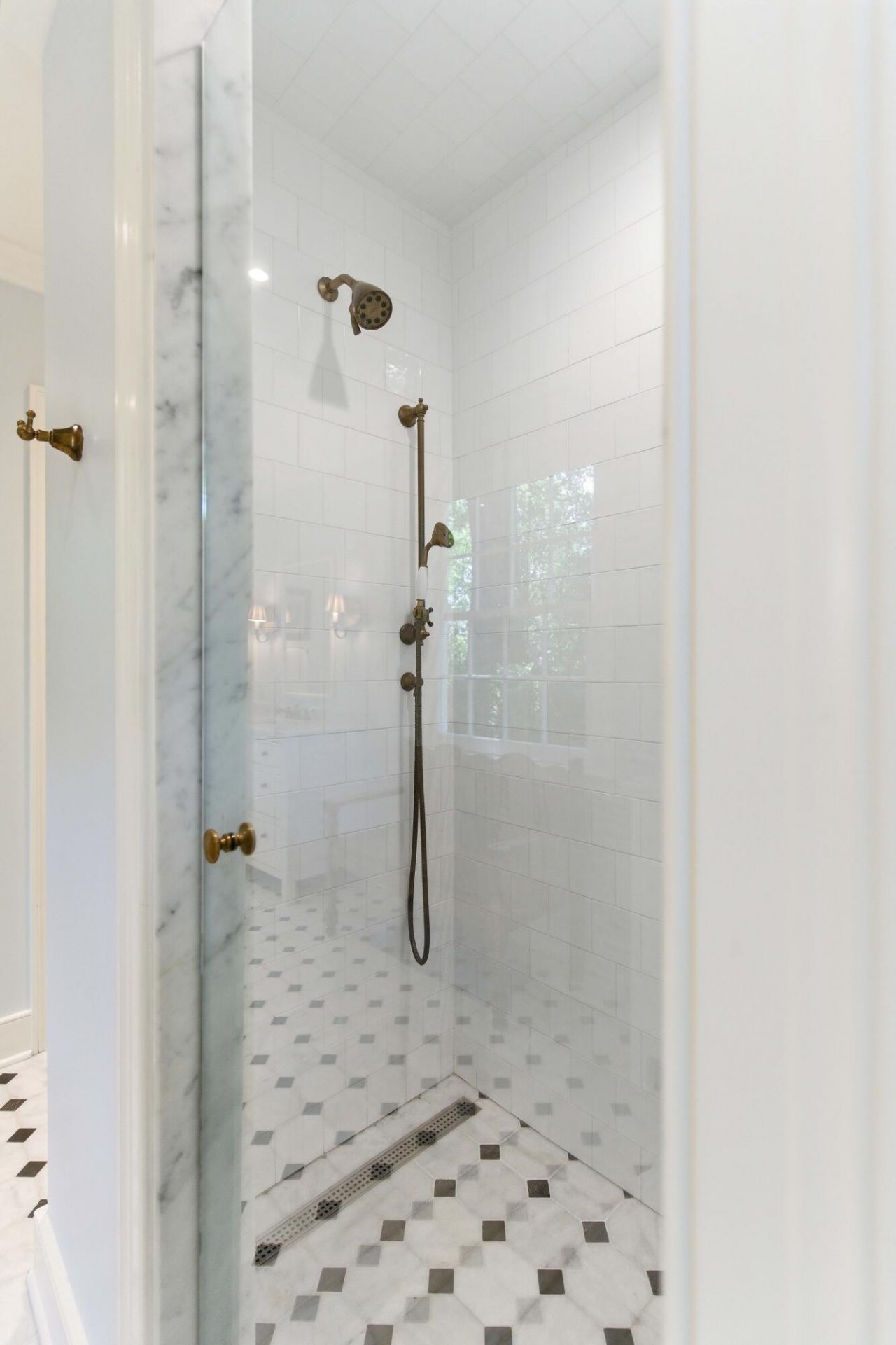 260 Confederate Circle Photo 43