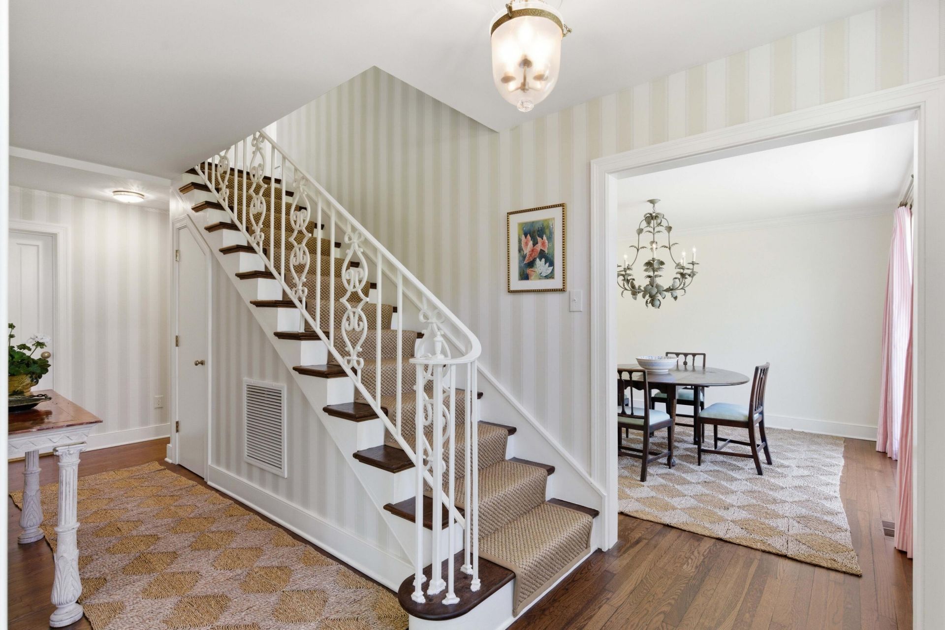 260 Confederate Circle Photo 5