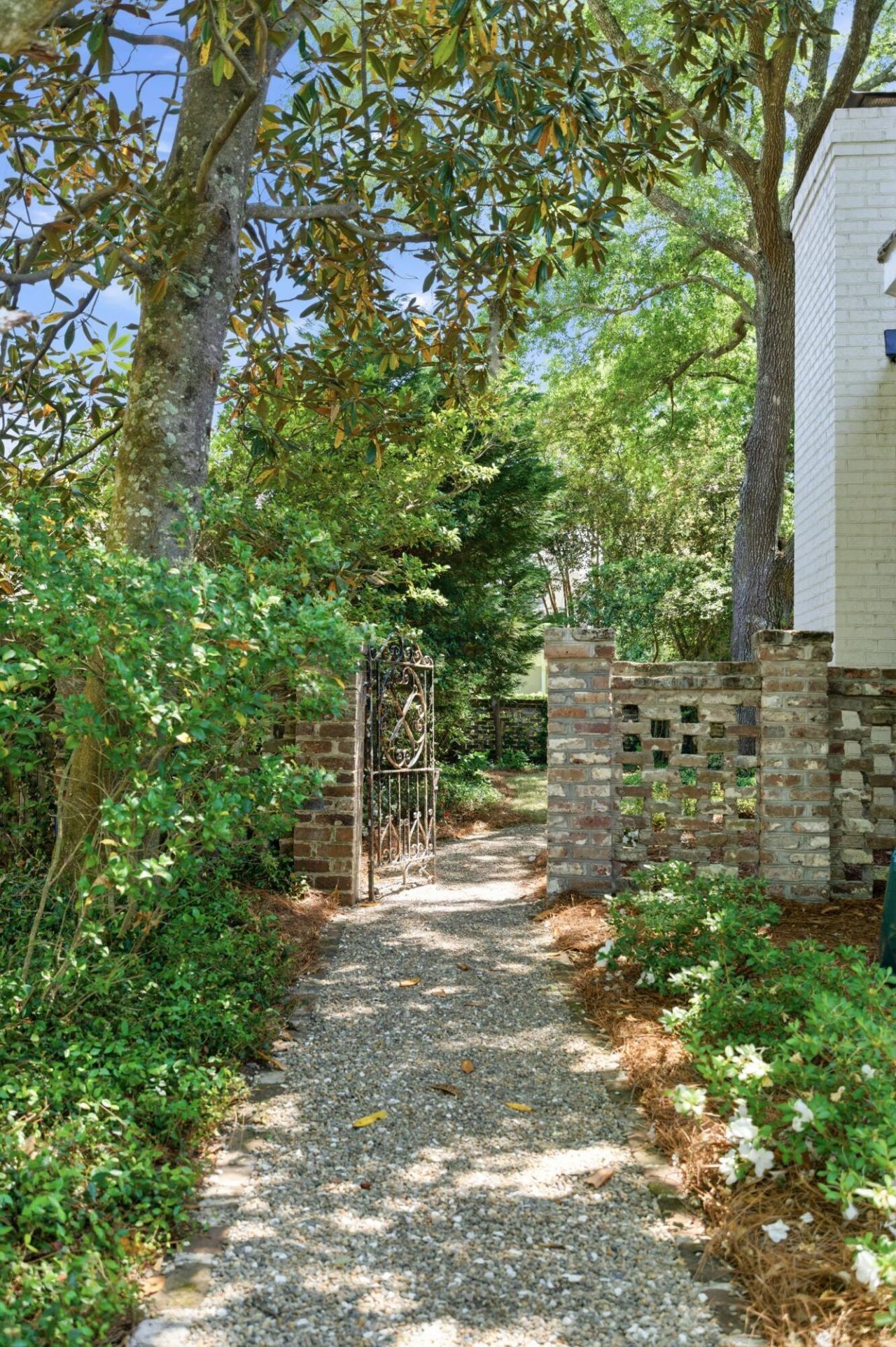 260 Confederate Circle Photo 55