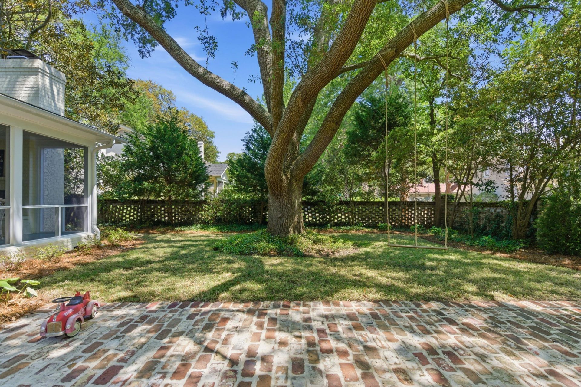 260 Confederate Circle Photo 59