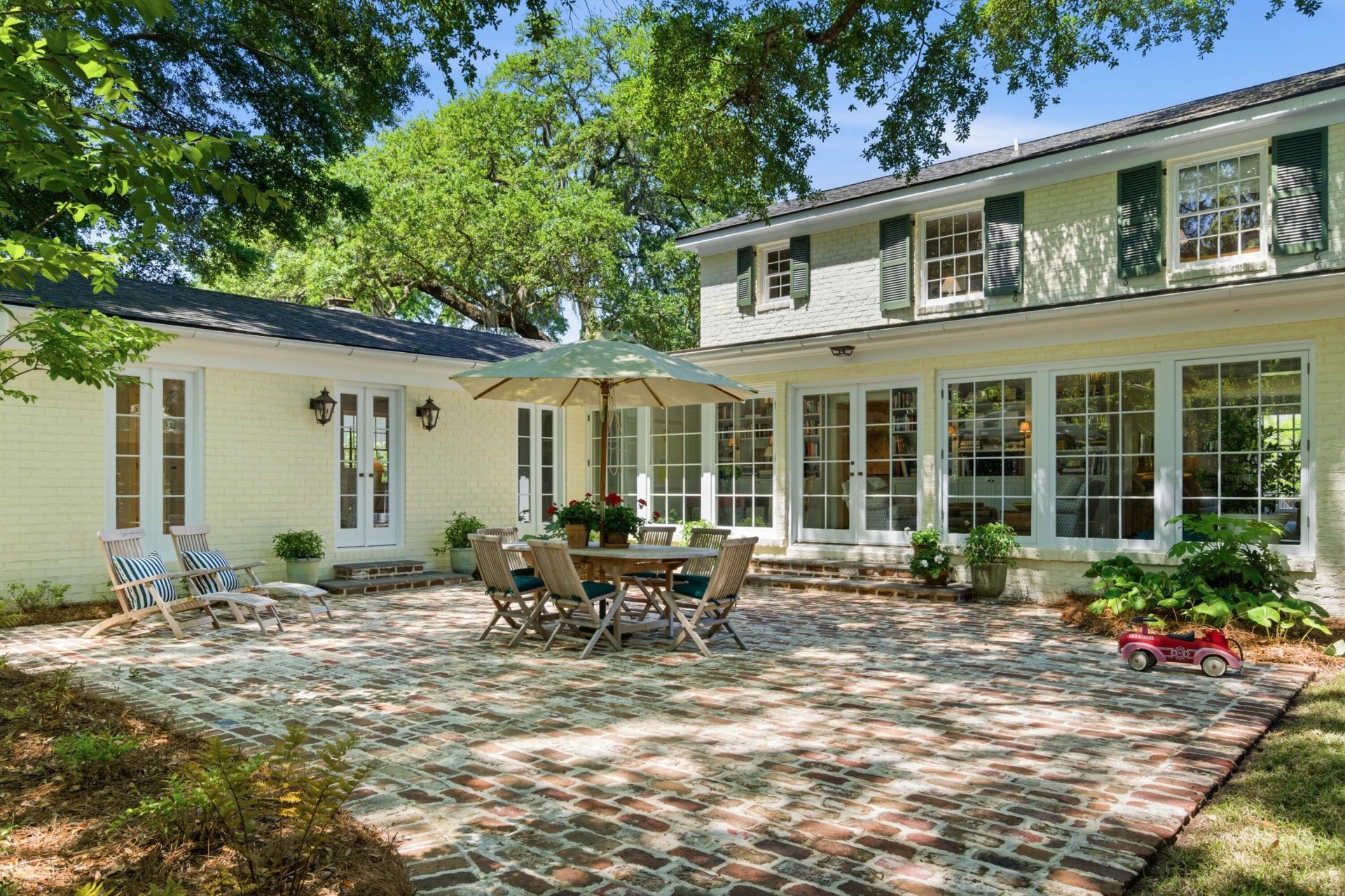 260 Confederate Circle Photo 63