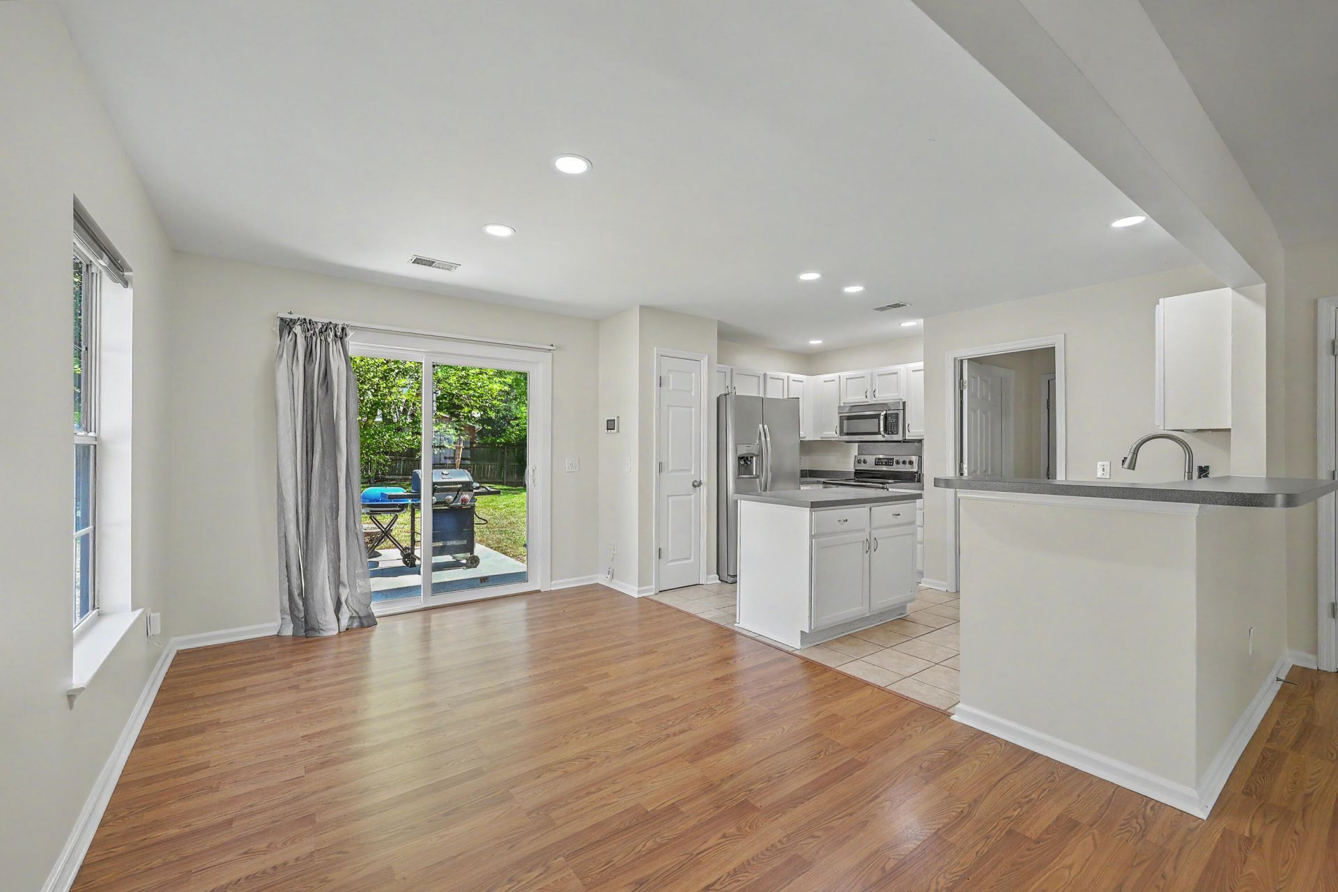 2466 Calamari Court Photo 11