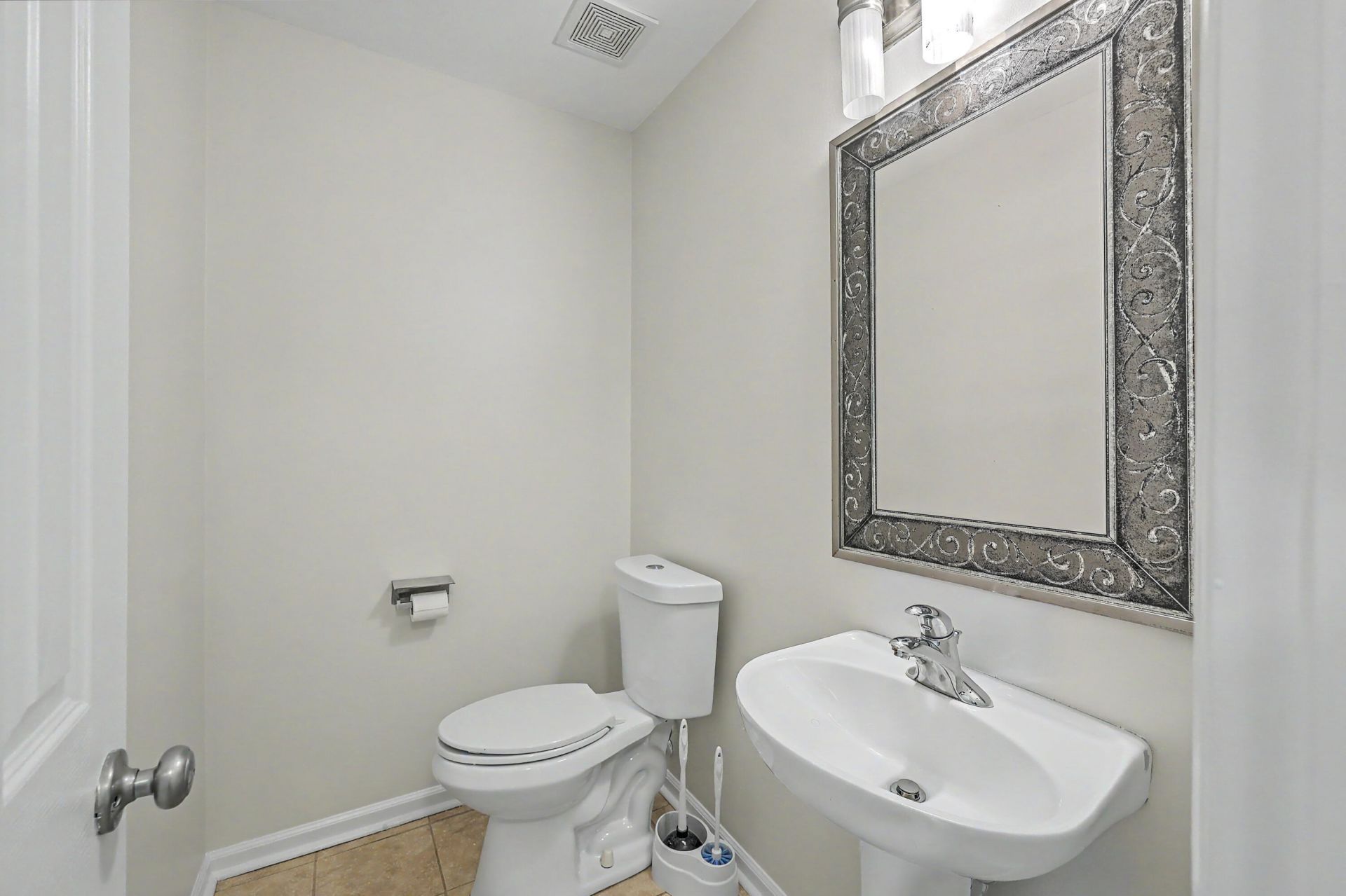 2466 Calamari Court Photo 18