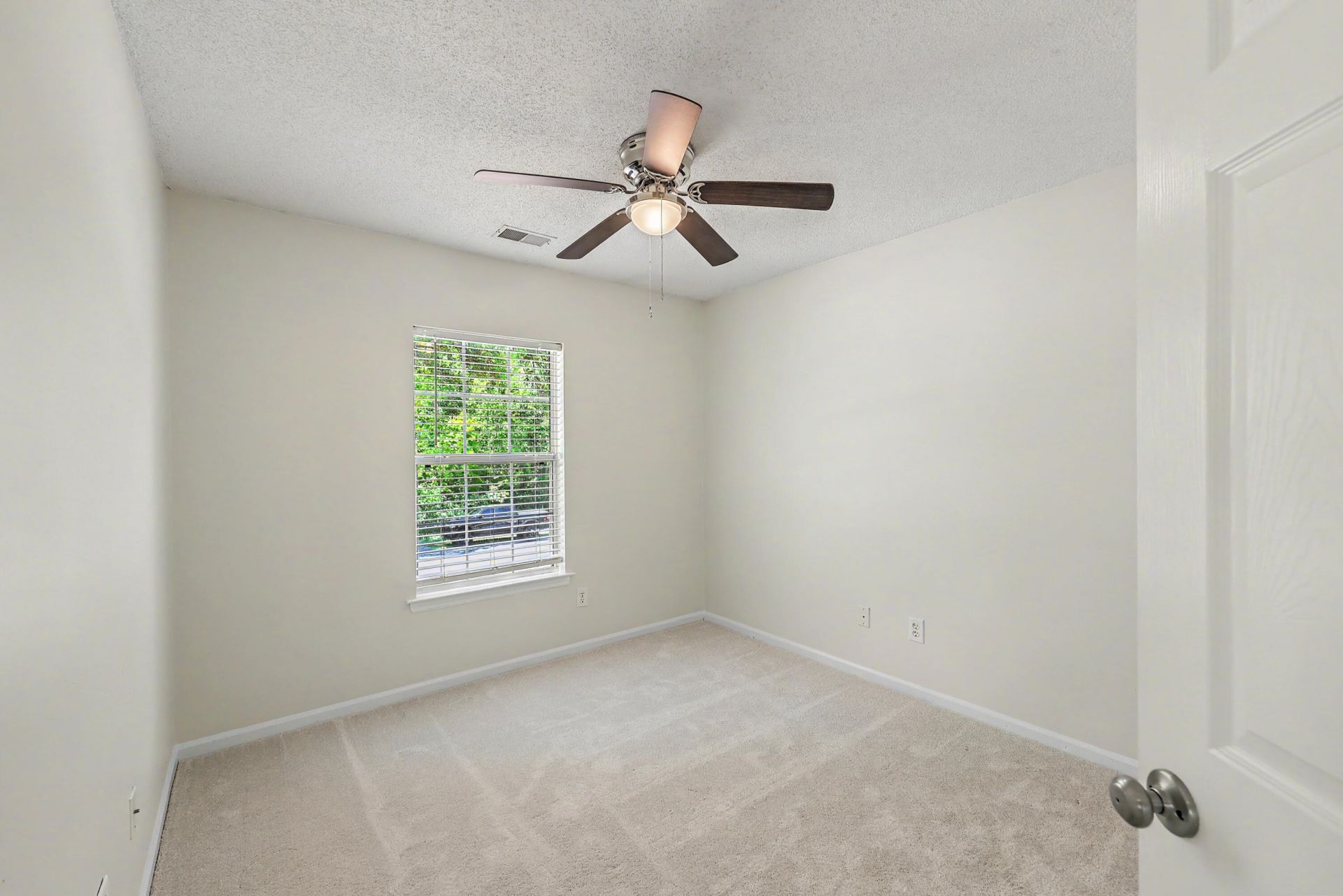 2466 Calamari Court Photo 26