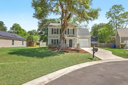 2466 Calamari Court photo 4