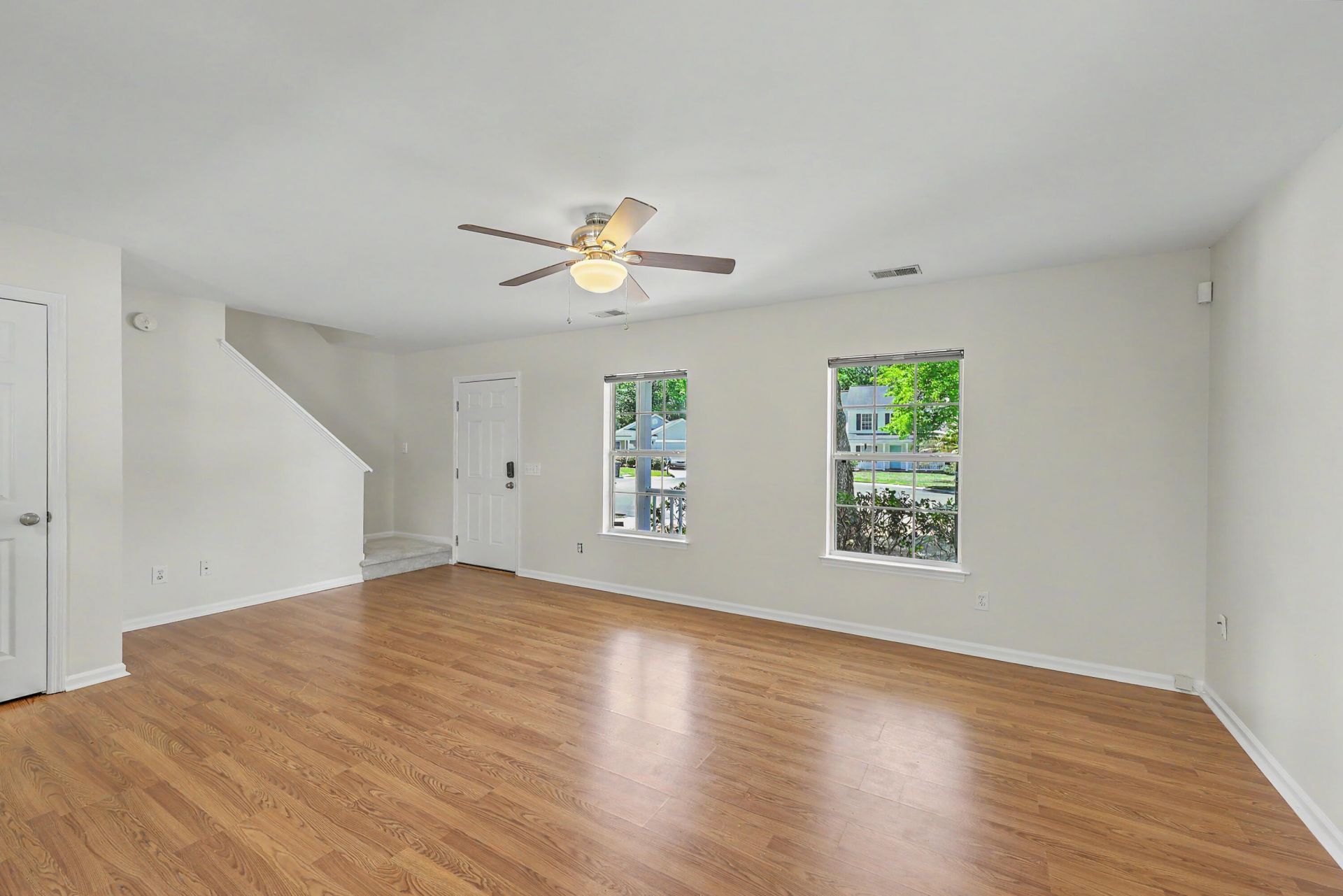 2466 Calamari Court Photo 9