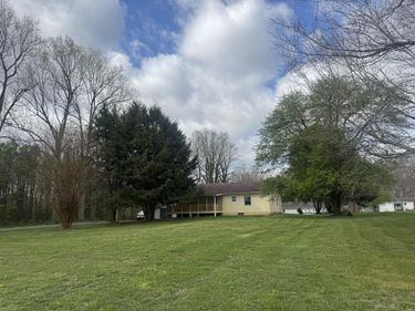 140 Rudder Road, London, KY 40744
