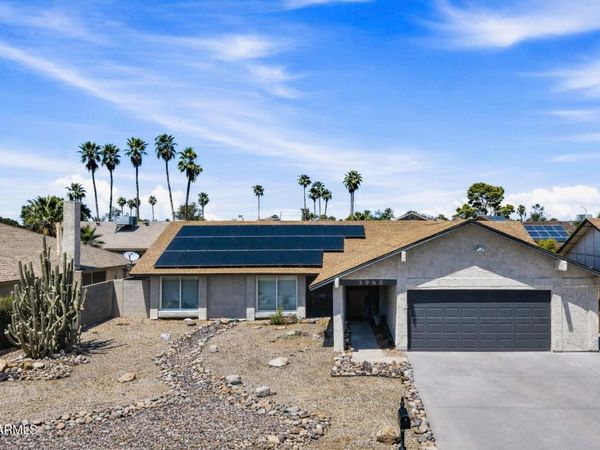 3968 W HEARN Road, Phoenix, AZ 85053