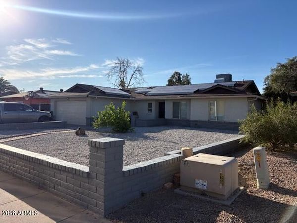3935 W Willow Avenue, Phoenix, AZ 85029