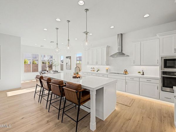2649 E VIRGINIA Street, Mesa, AZ 85213