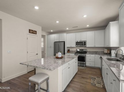 1135 Bravestone Avenue, Carson City, NV 89703 Photo