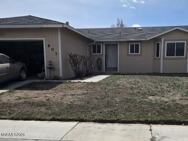 601 Nader Way, Fernley, NV 89408