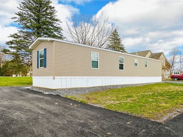 608 Kilkenny Drive , Utica, NY 13502