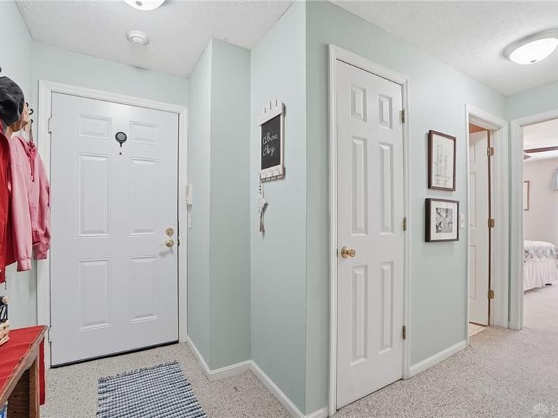 6362 Chimney Court, Mason, OH 45040 Photo 2