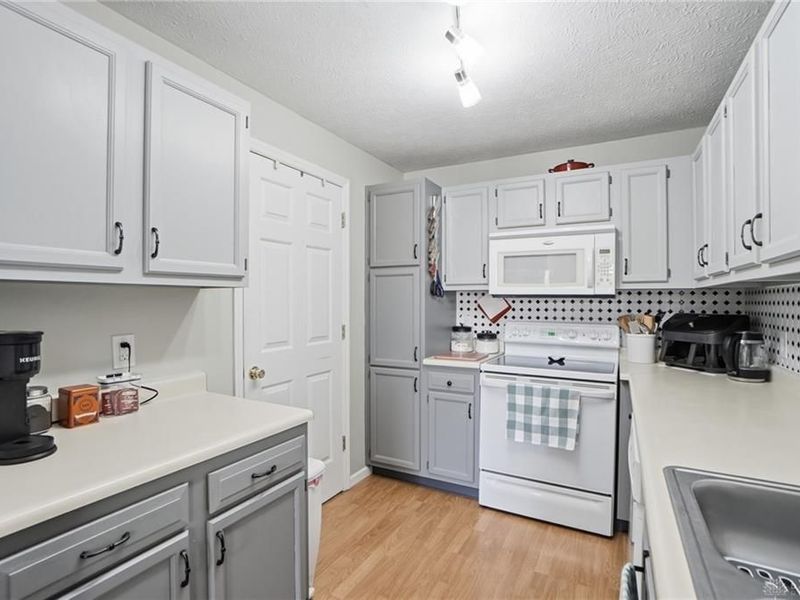 6362 Chimney Court, Mason, OH 45040 Photo 9