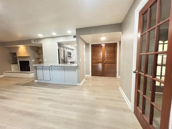 600 NW 4th Street, Unit 220, Oklahoma City, OK 73102