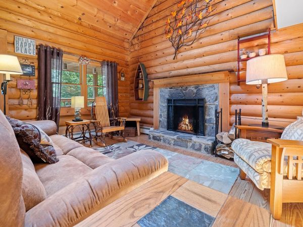 553 Roaring Branch Road, Arlington, VT 05250