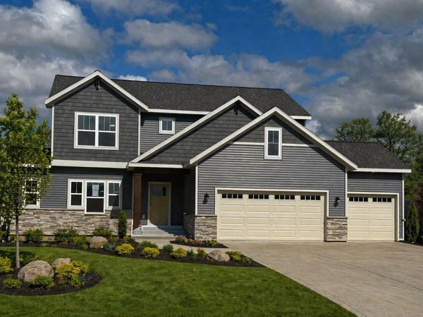 8366 Bauerridge Avenue, Jenison, MI 49428