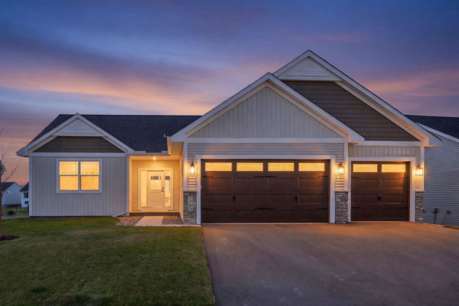 1703 Spruce Street, Farmington, MN 55024