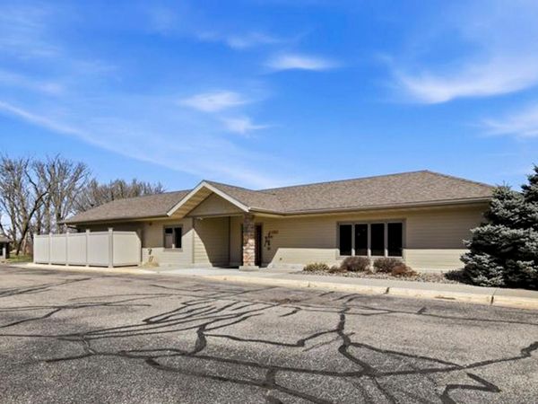 2350 NW 26th Street , Owatonna, MN 55060