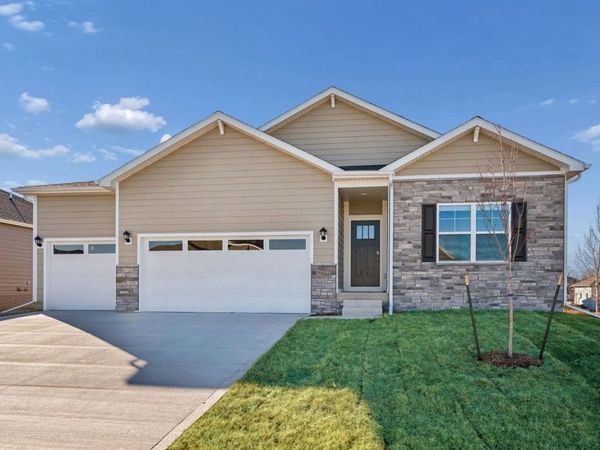 1164 Hillside Place, Polk City, IA 50226