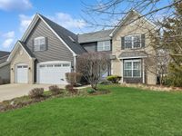 1200 Fieldstone Drive , Crystal Lake, IL 60014 primary photo