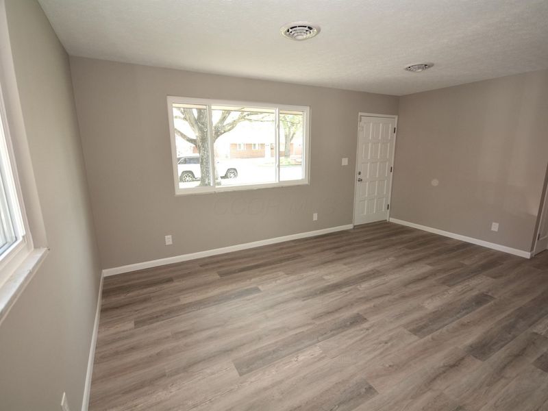 1283 Carolwood Avenue , Columbus, OH 43227 Photo 13