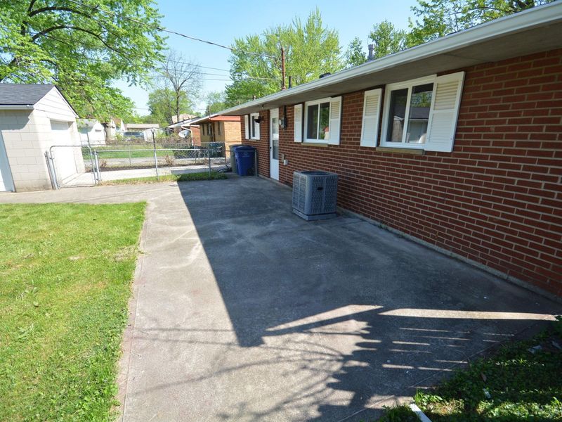 1283 Carolwood Avenue , Columbus, OH 43227 Photo 4