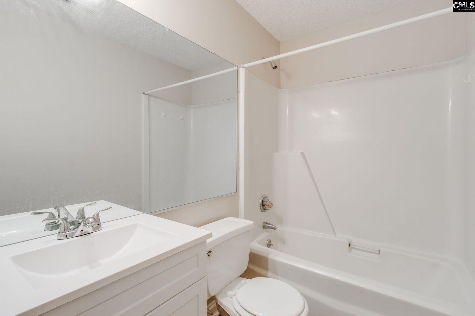 18 Dutch Circle  Photo 22