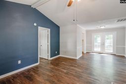 18 Dutch Circle  photo 4