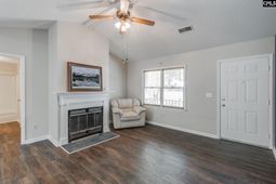 18 Dutch Circle  photo 4