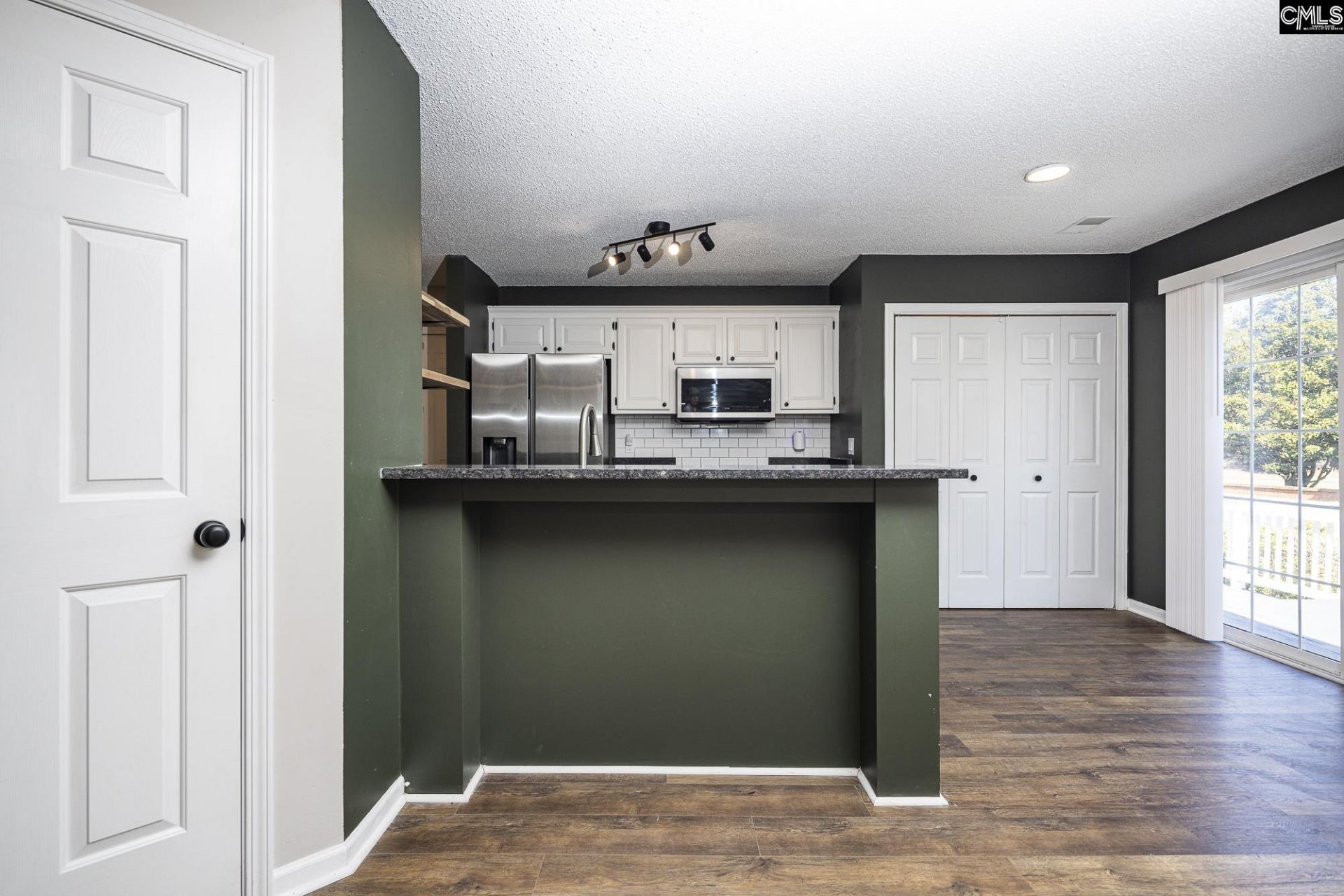 118 Long Ridge Drive  Photo 14