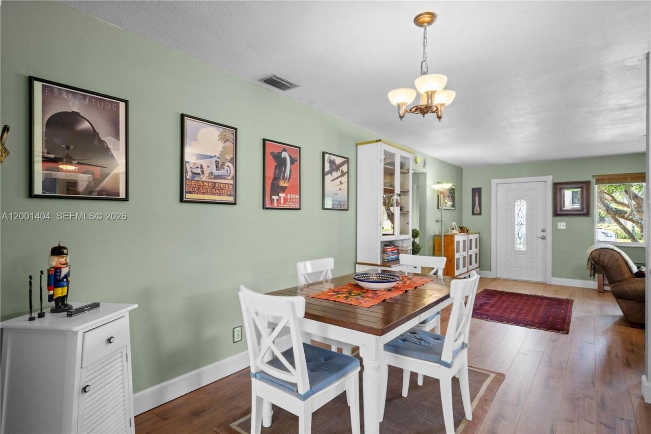 5040 SW 94th Ter, Cooper City, FL 33328 Photo