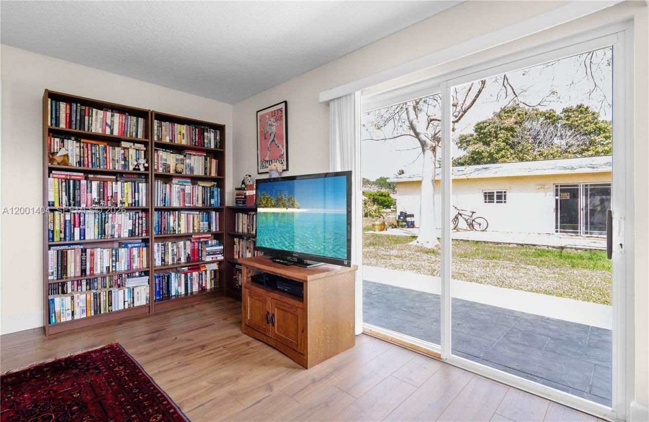 5040 SW 94th Ter, Cooper City, FL 33328 Photo