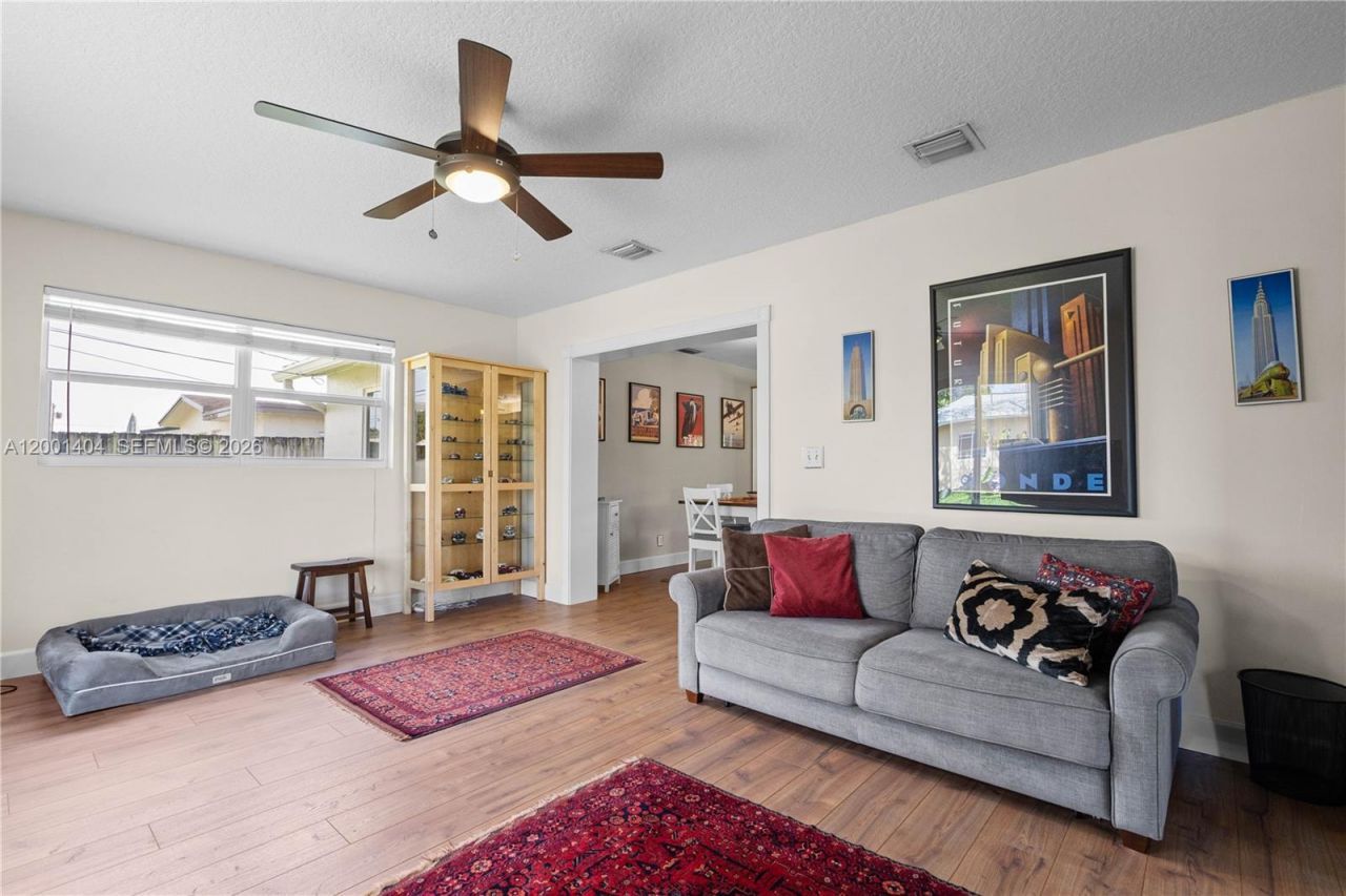 5040 SW 94th Ter, Cooper City, FL 33328 Photo