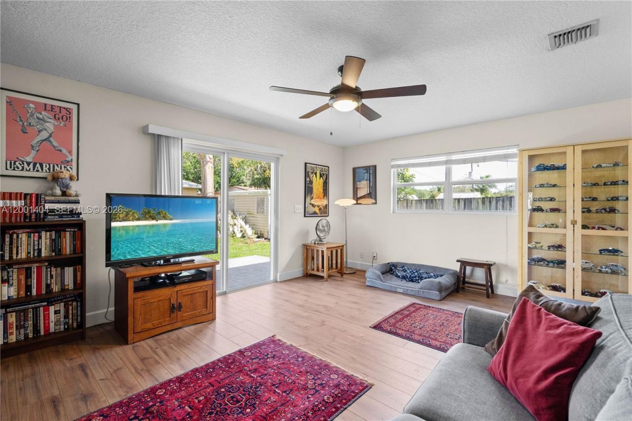 5040 SW 94th Ter, Cooper City, FL 33328 Photo