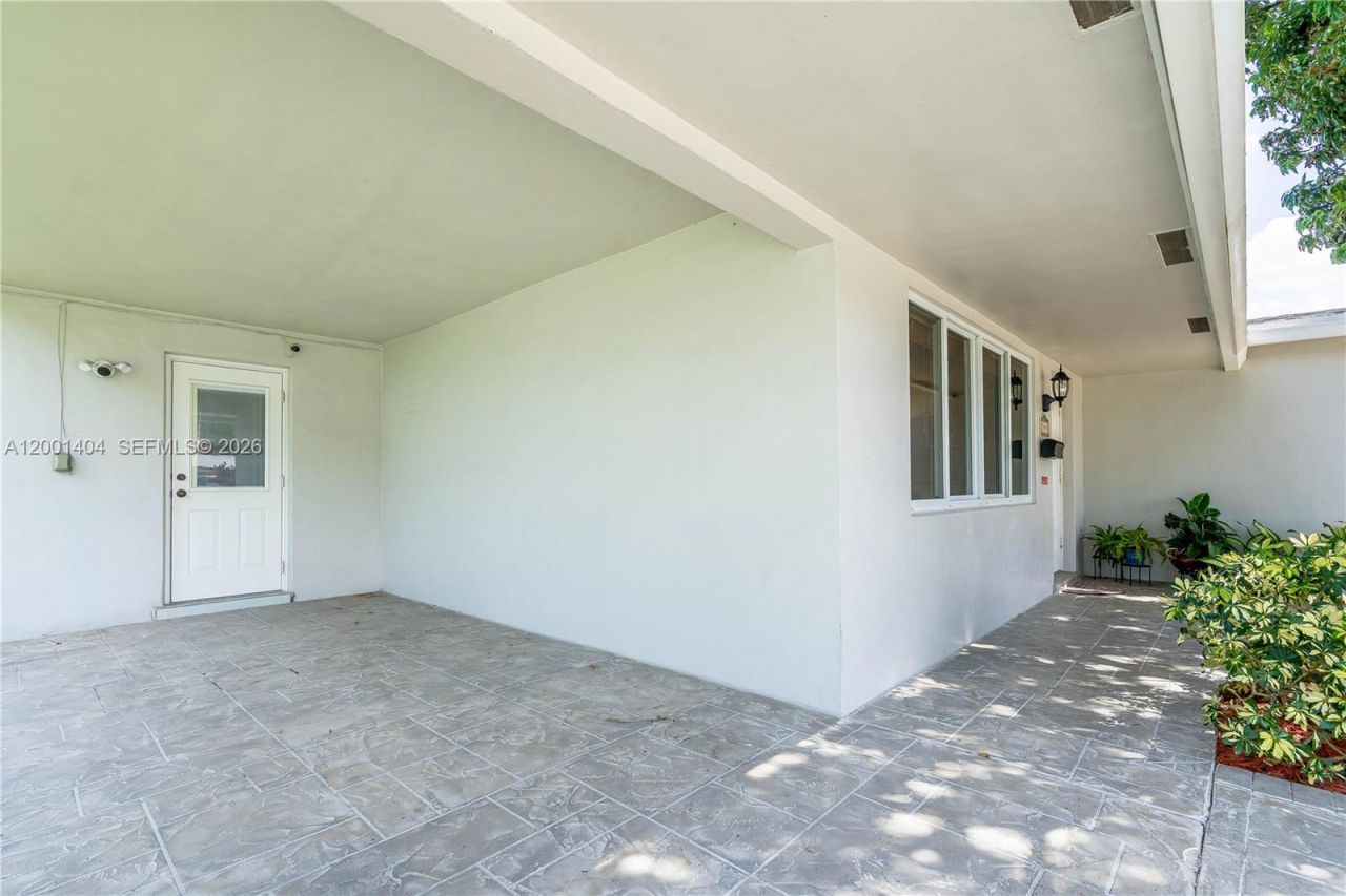 5040 SW 94th Ter, Cooper City, FL 33328 Photo