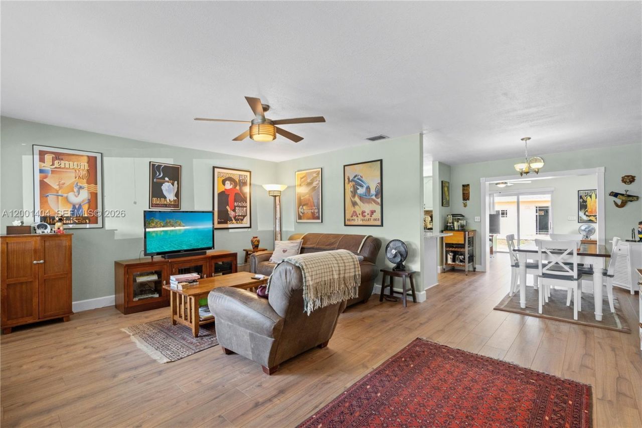 5040 SW 94th Ter, Cooper City, FL 33328 Photo