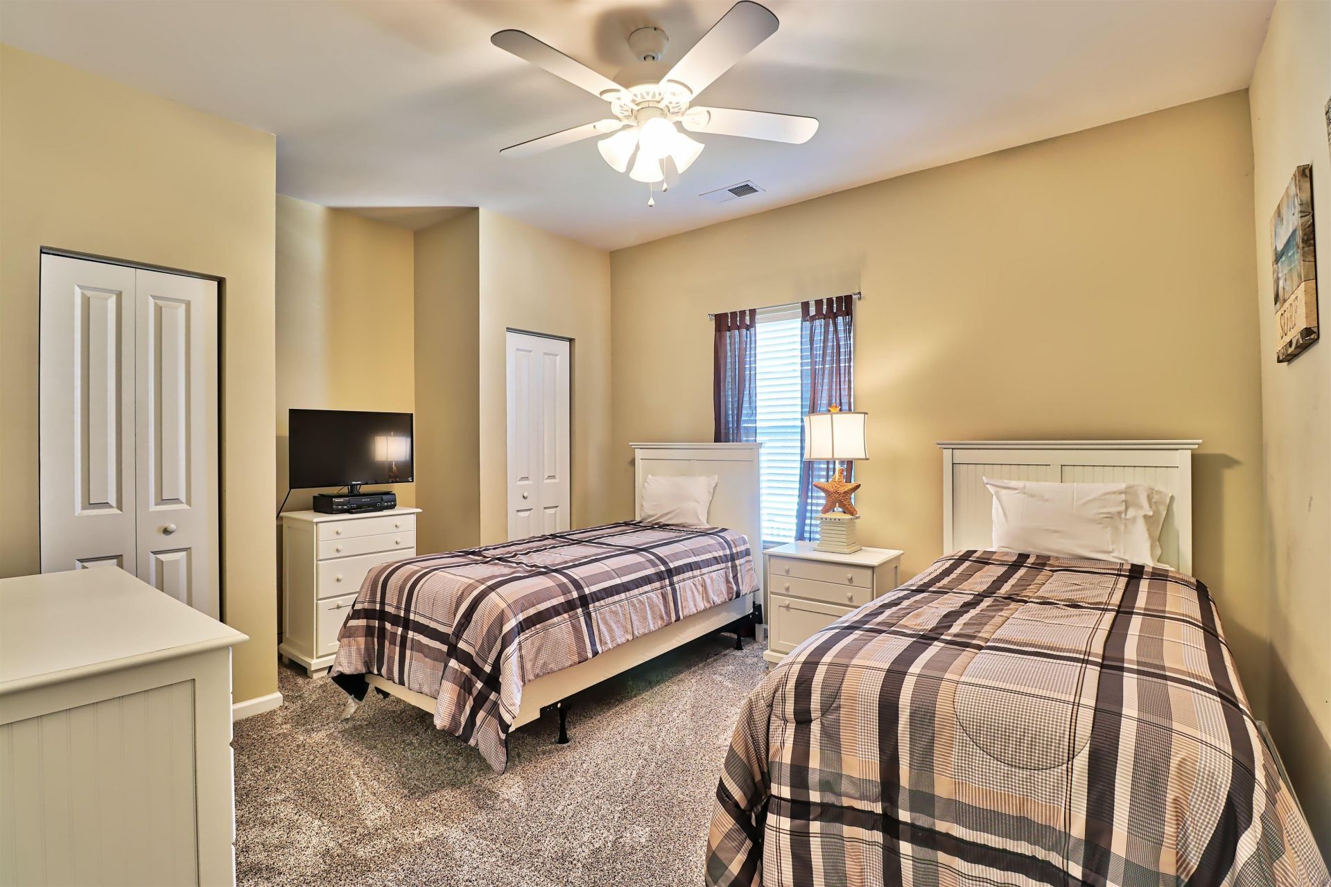 6253 Catalina Dr.  Photo 20