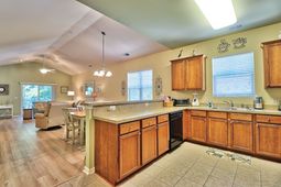 6253 Catalina Dr.  photo 4