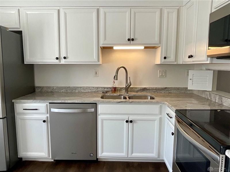 6506 Quintessa Court, Miamisburg, OH 45449 Photo 4