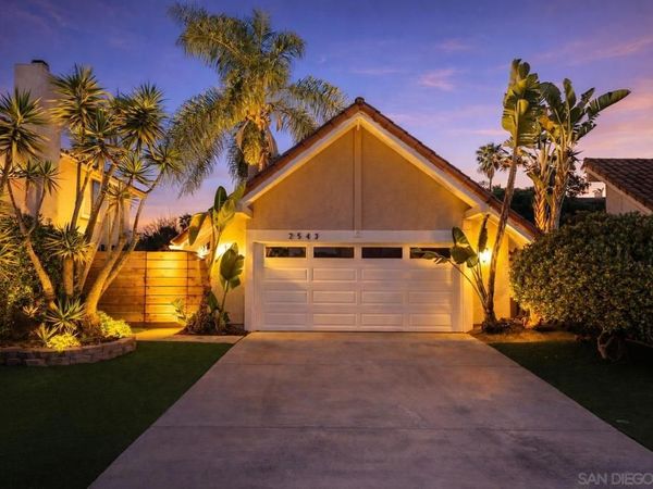 2543 Luciernaga St, Carlsbad, CA 92009
